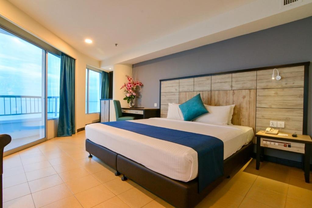 هتل فلامینگو بای د بیچ